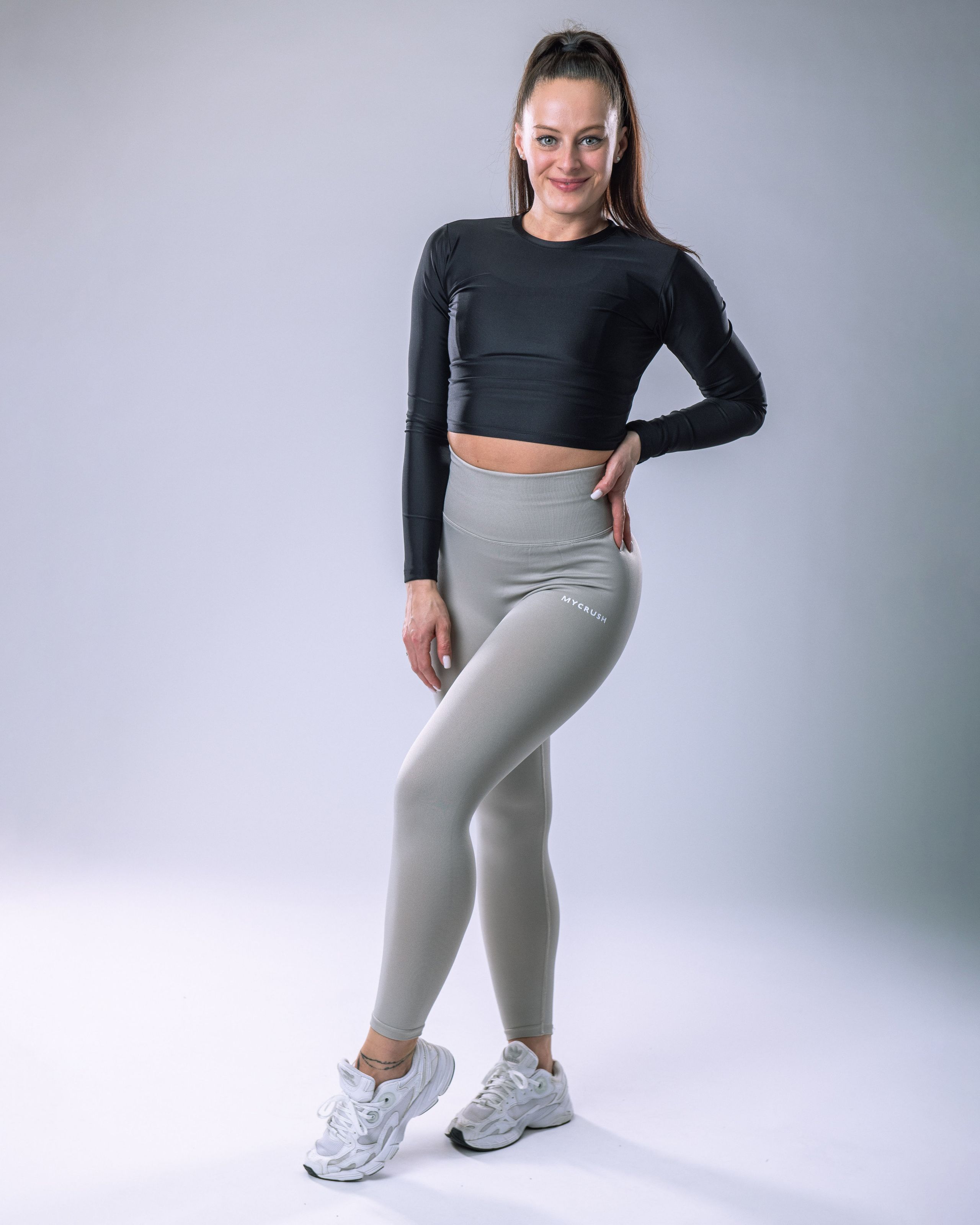 Croptop LYCRA s dlouhým rukávem černý L-0