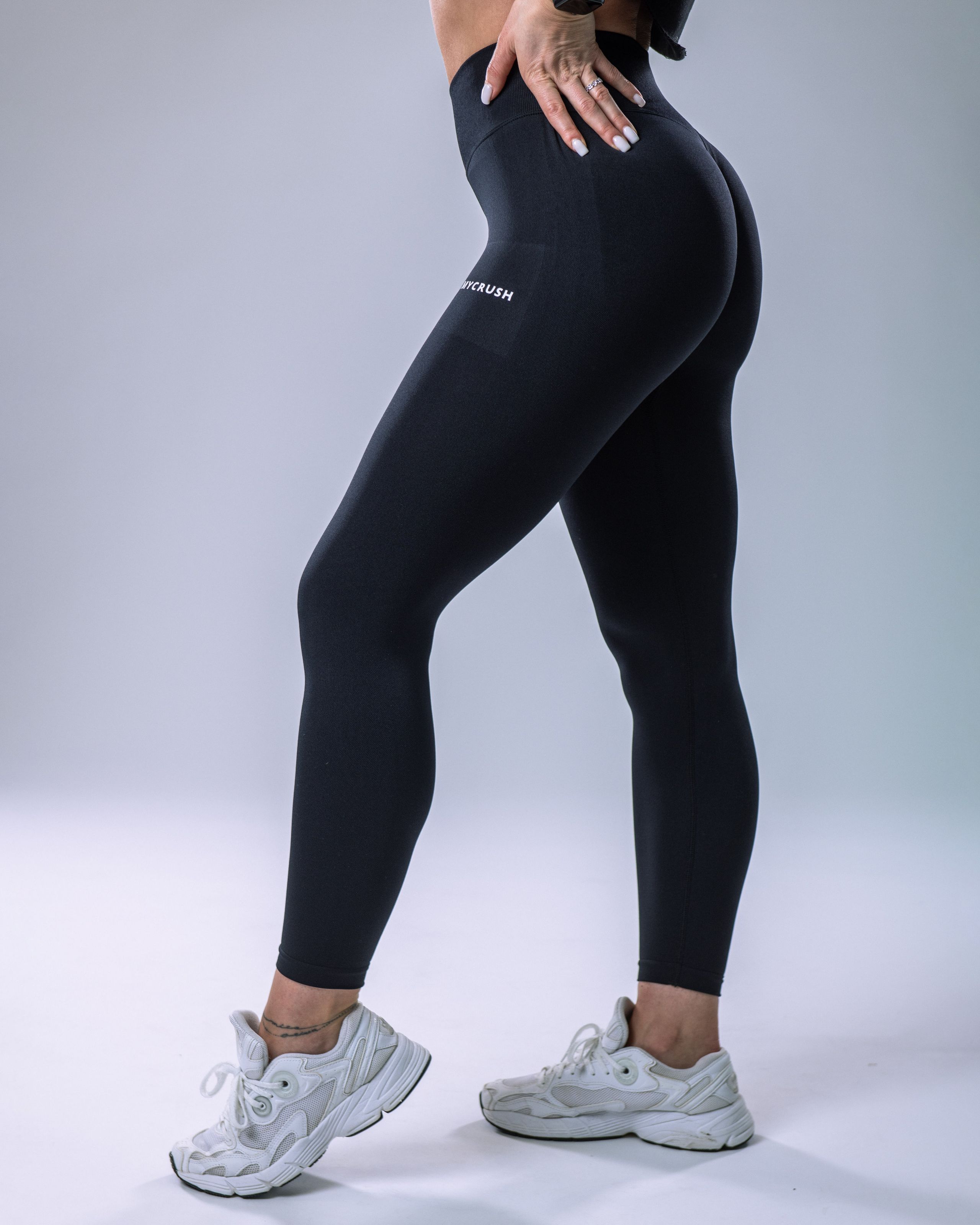 Dámské legíny černé M-1