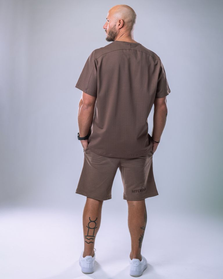 Pánské tričko oversize bez potisku hnědé L-1