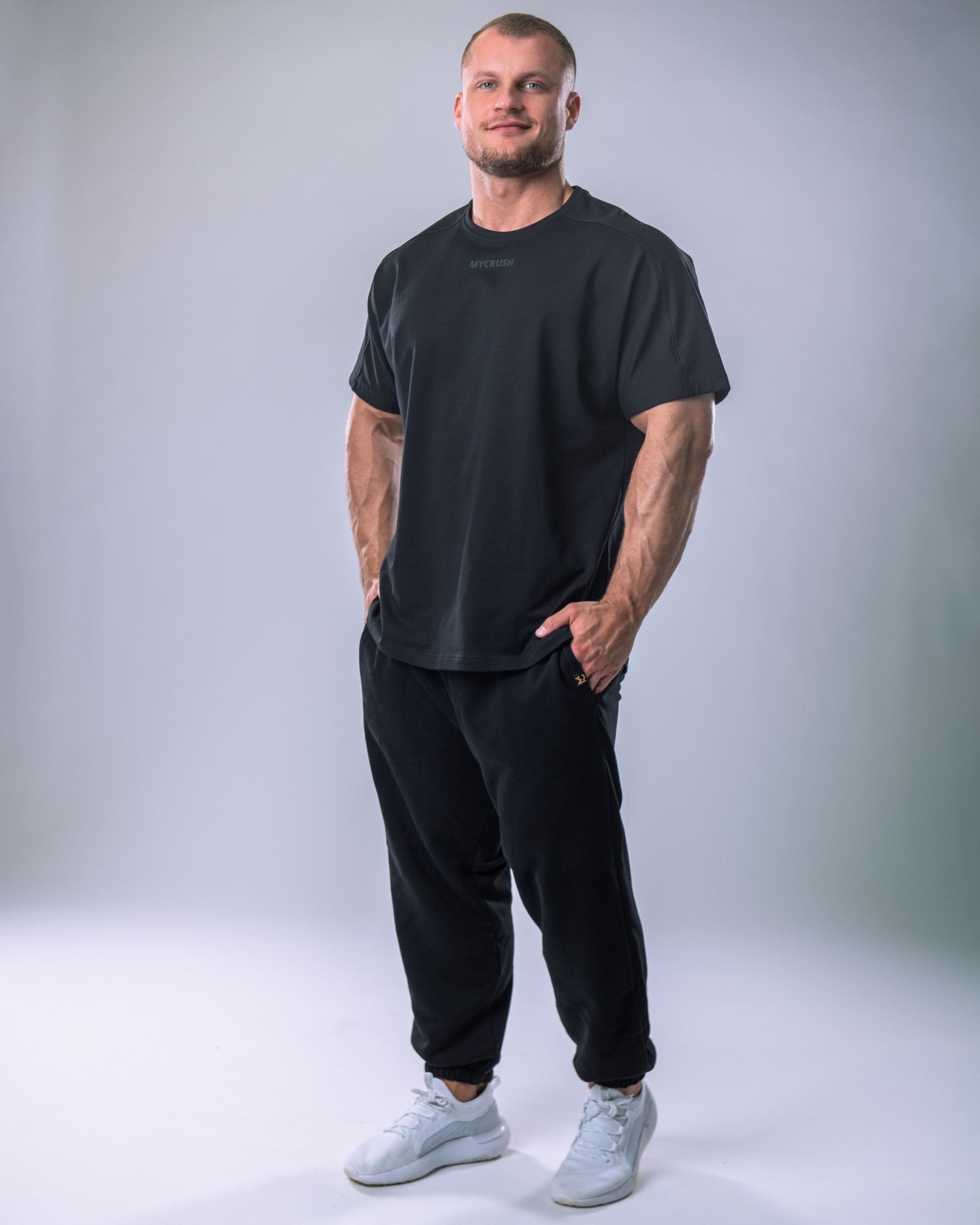 Pánské tričko oversize s malým potiskem černé XL-0