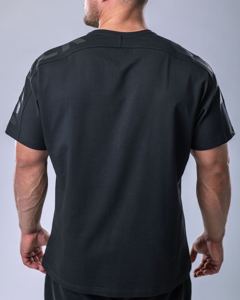 Pánské tričko oversize s velkým potiskem černé M-2