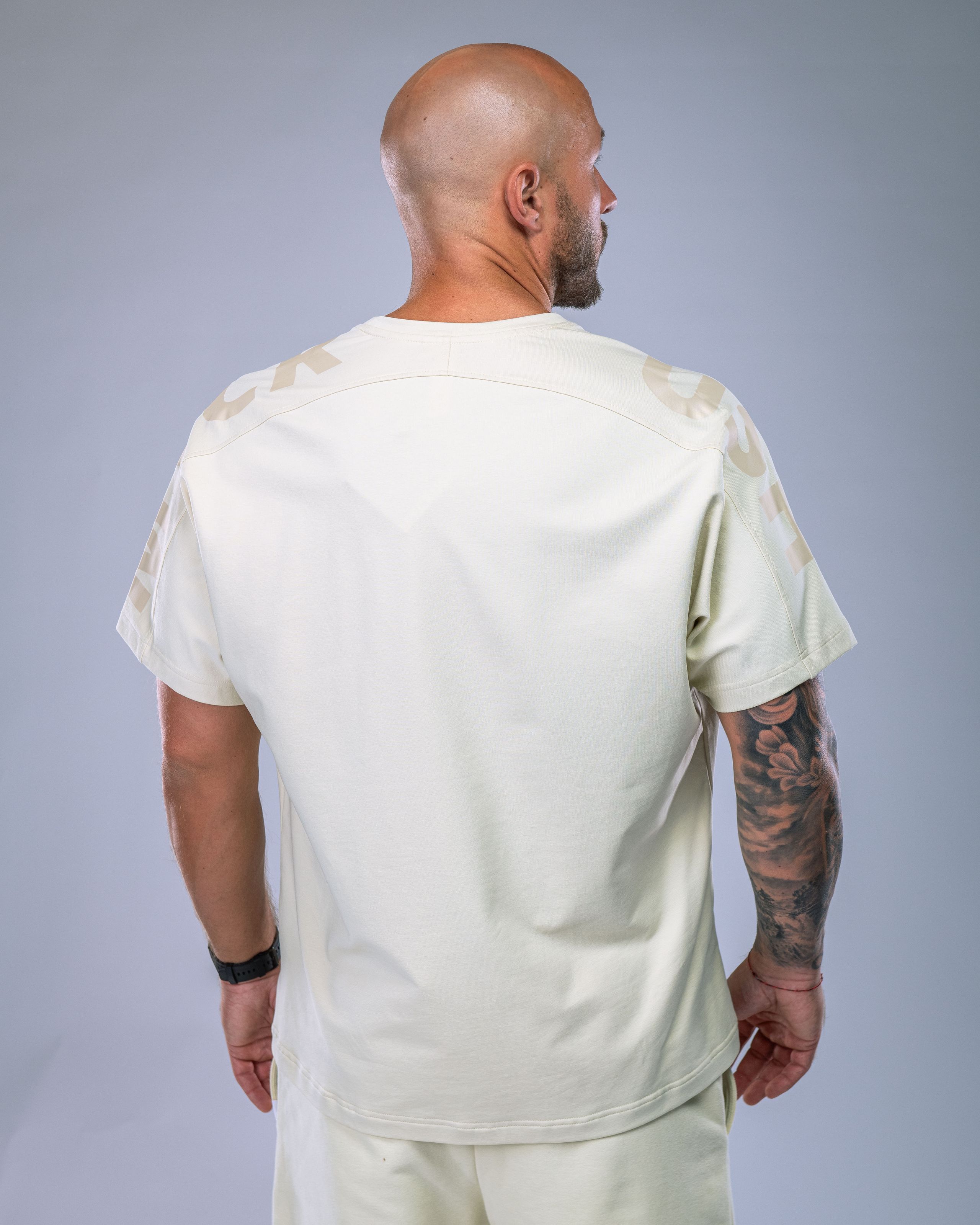 Pánské tričko oversize s velkým potiskem žluté M-1