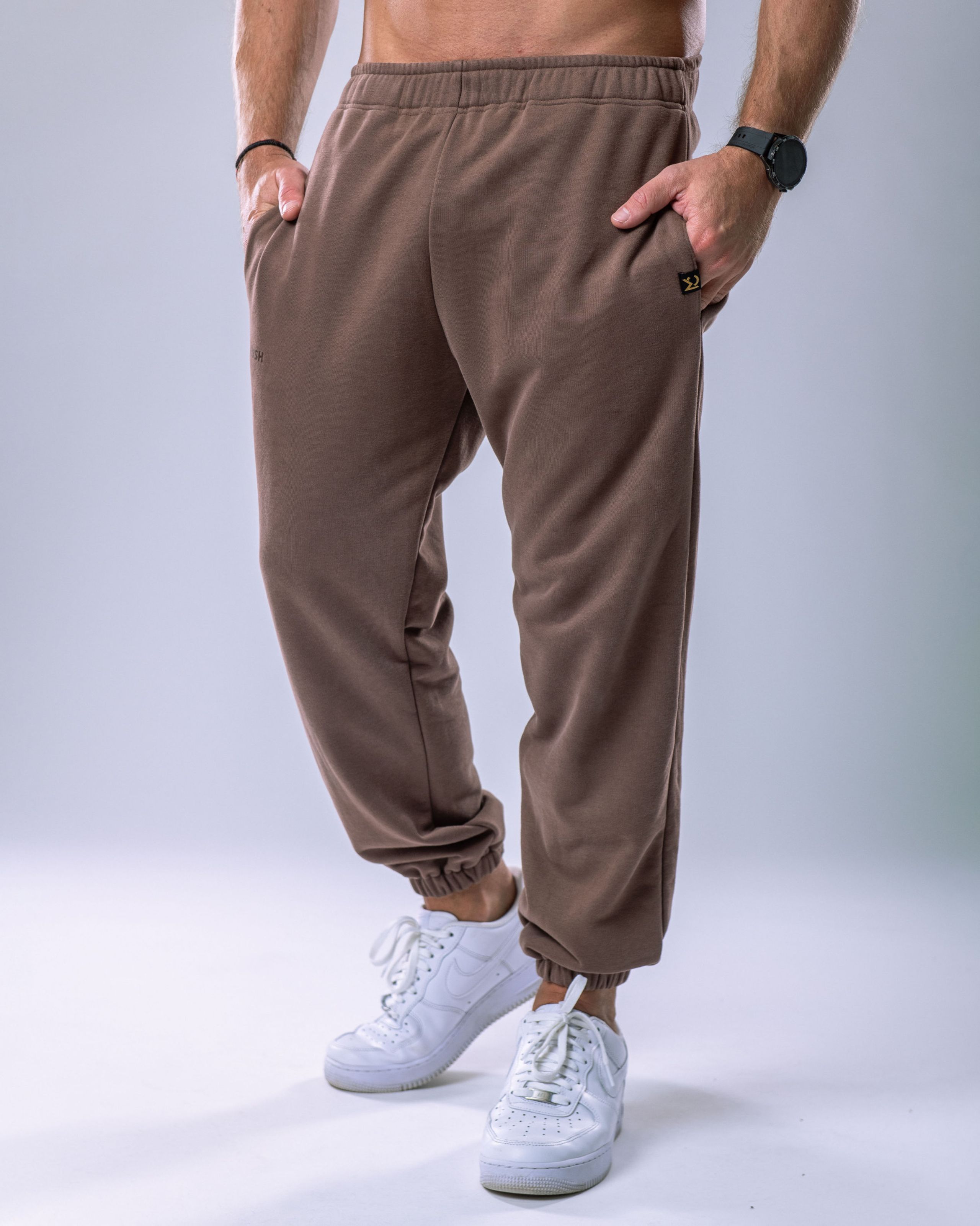 Unisex tepláky regular hnědé L-3