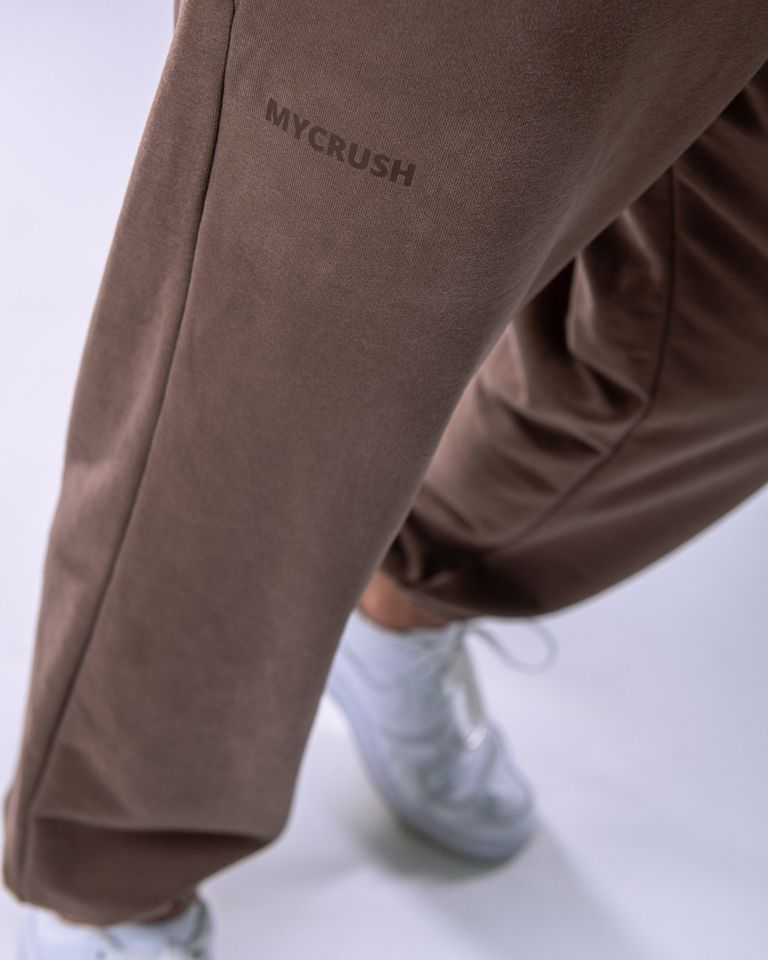 Unisex tepláky regular hnědé L-5